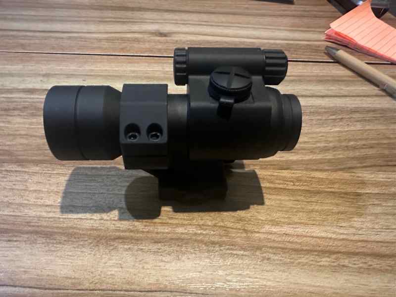 Aimpoint ACO w/ MI QD Mount 