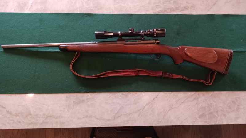 Pre-64 Winchester Model 70 257 Roberts Super Grade